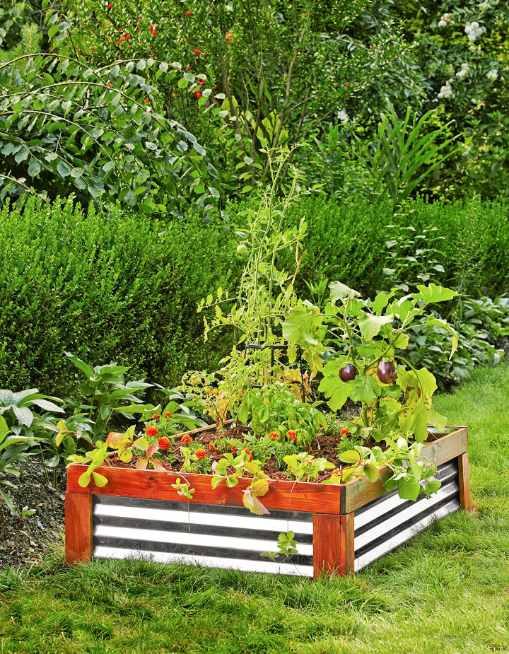 30 Free DIY Raised Garden Bed Plans (PDF Instructions)