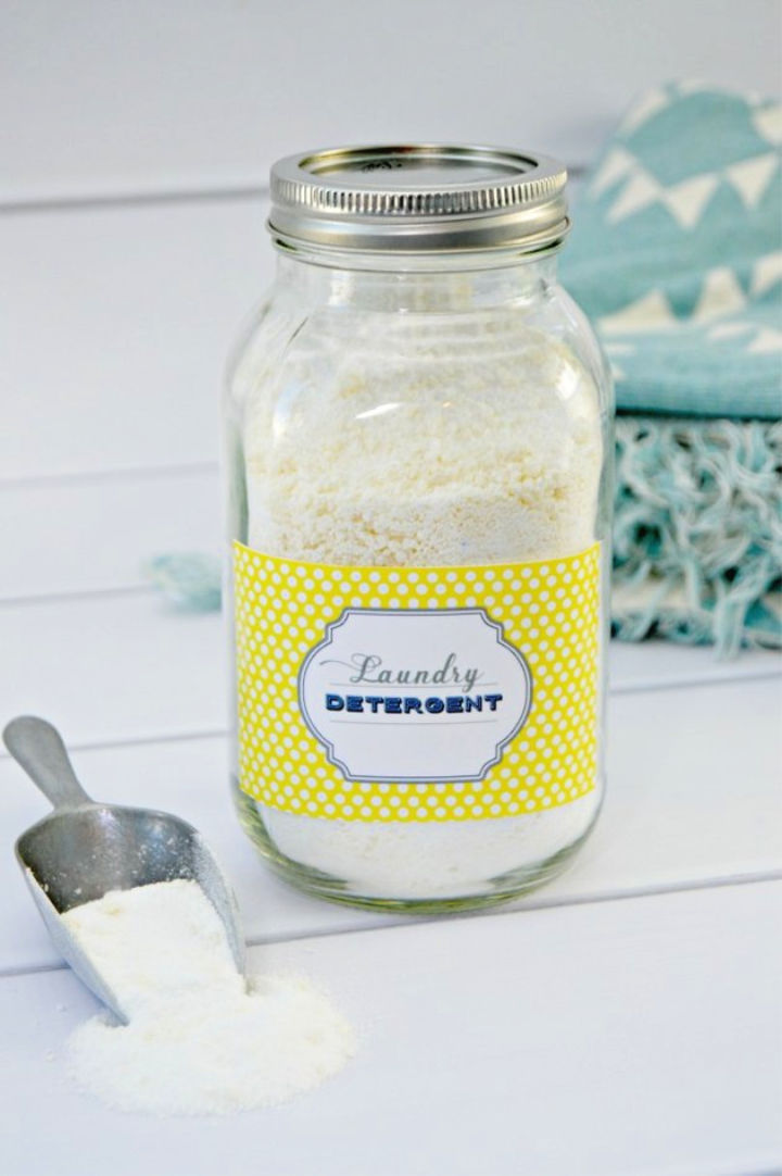 40 Homemade Laundry Detergent Recipes You Can DIY