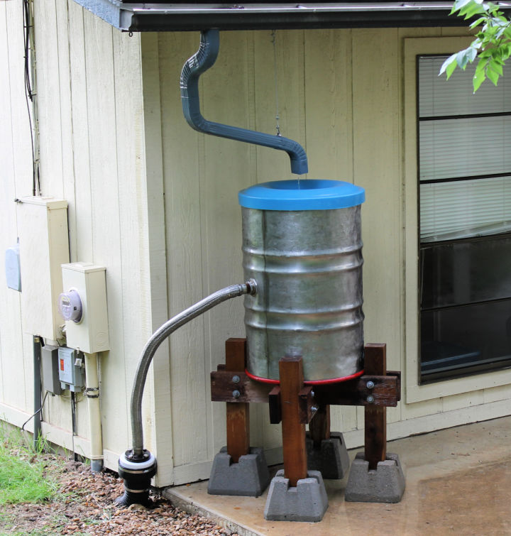 25 Cheap DIY Rain Barrel Ideas to Make and Save - Suite 101