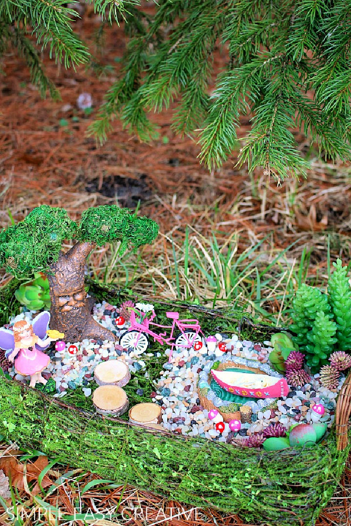 35 DIY Fairy Garden Ideas For Backyard Suite 101 35-diy-fairy-garden-ideas-for-backyard-suite-101