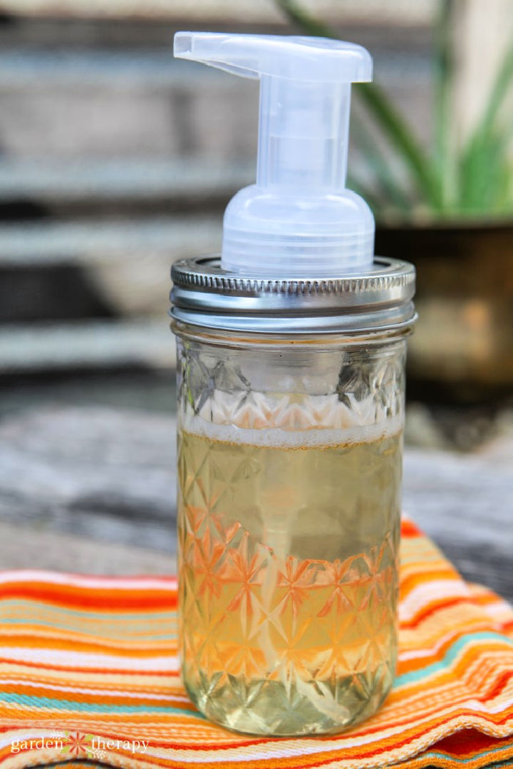 30 Homemade DIY Foaming Hand Soap Recipes Suite 101
