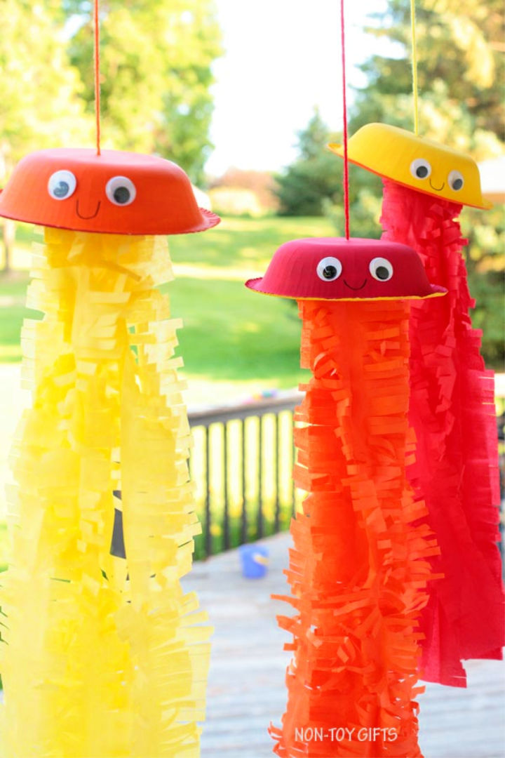 20 DIY Tissue Paper Decorations Make Your Party Pop