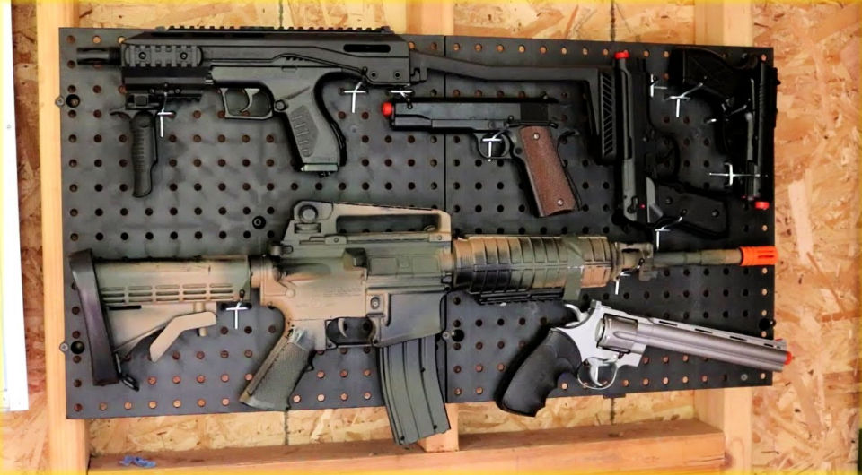 20 Homemade DIY Gun Rack Plans Suite 101