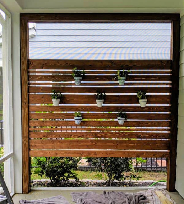Outdoor Privacy Screen With Planter